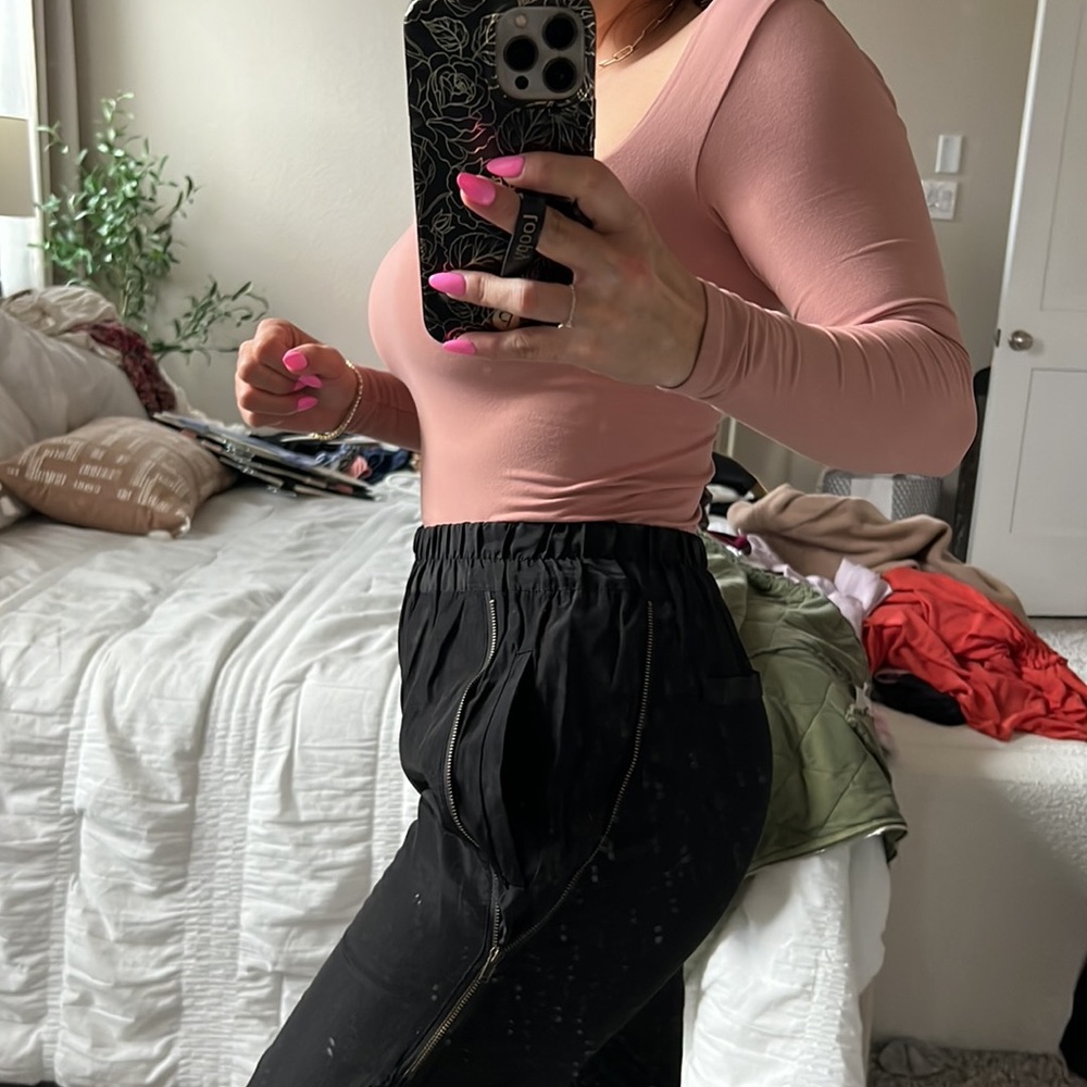 Joggers - Picture 8 of 8